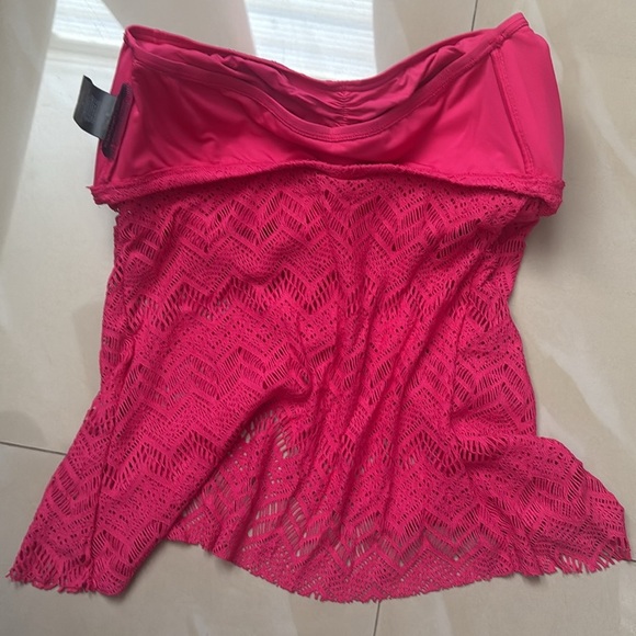 Vince Camuto Dragon Fruit Crochet Draped Tankini M - Picture 14 of 15